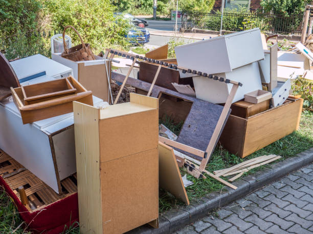Best Attic Cleanout Services  in Veneta, OR